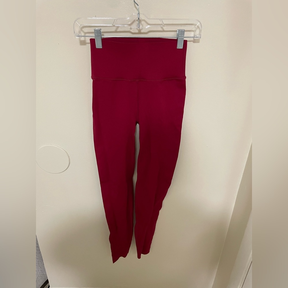 ✨Women’s Fabletics Scultpknit Leggings Size M